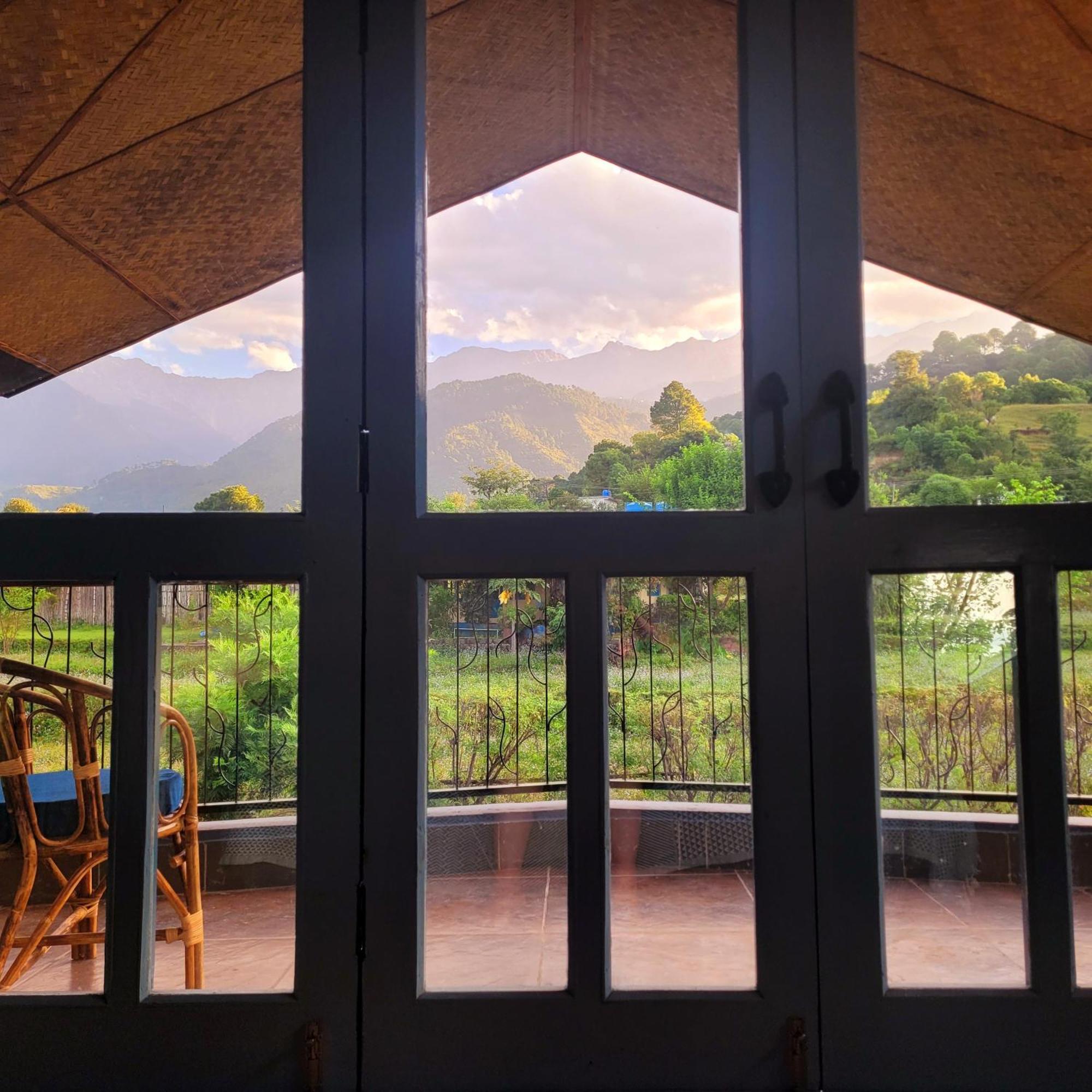 Rendezvous Resort Dharamshala Exterior photo