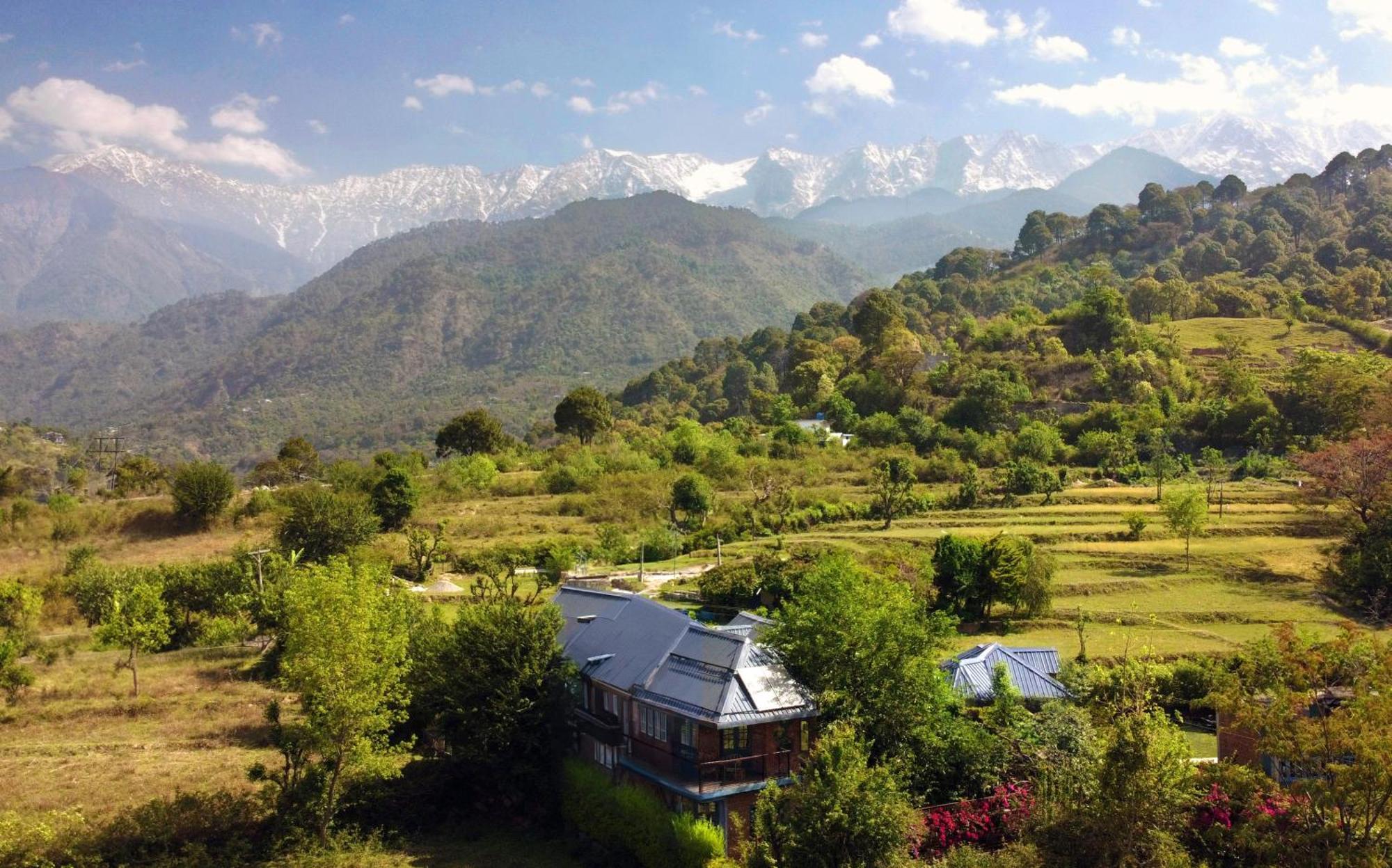 Rendezvous Resort Dharamshala Exterior photo